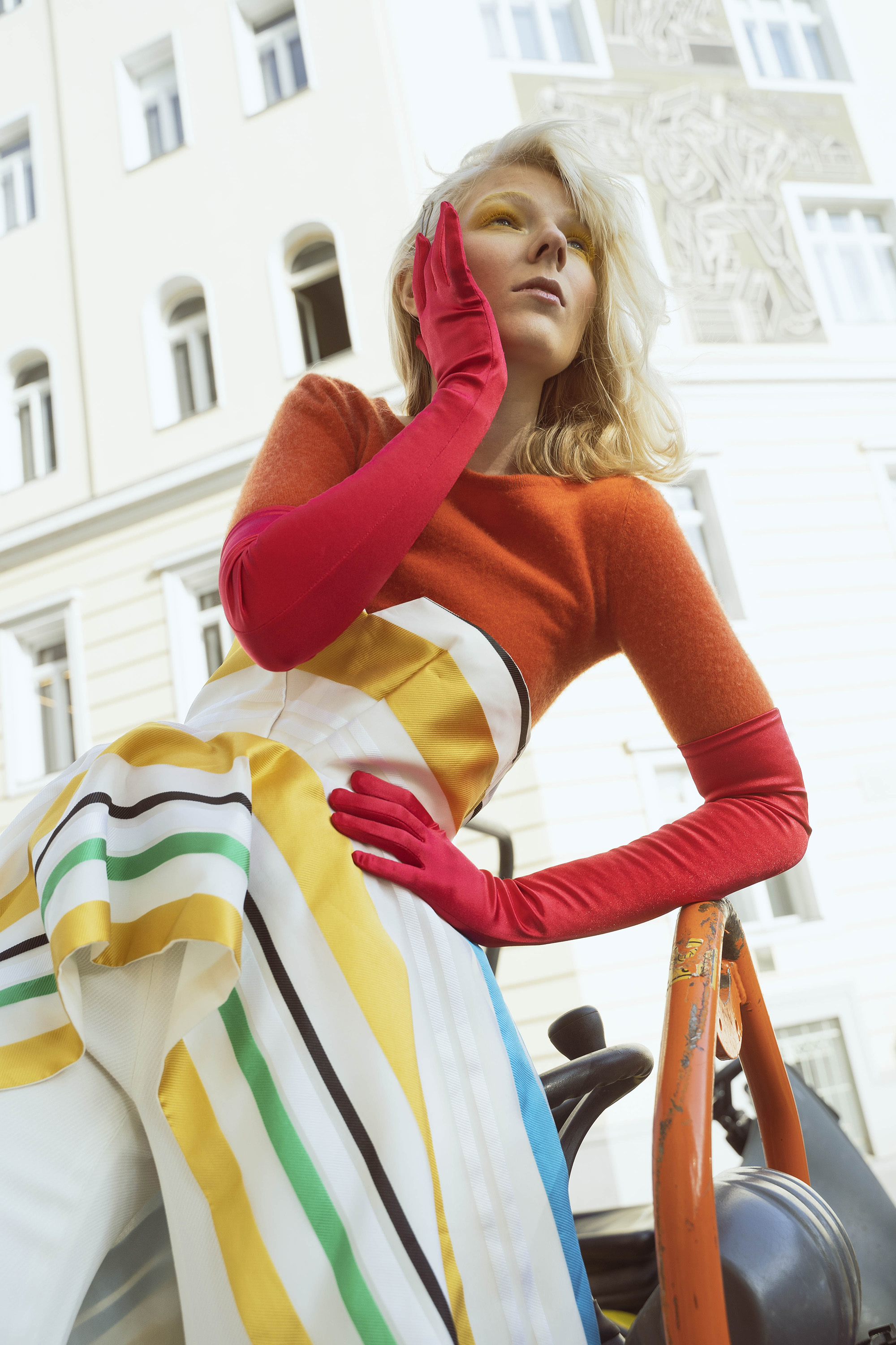 Editorial by Lucia Petschnig
